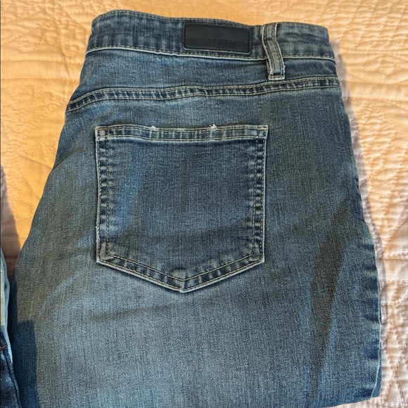 Buffalo David Bitton Four Pairs Of Women's Jeans - Picture 5 of 14